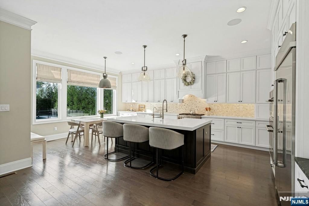 790 Saddle River Road — photo 9
