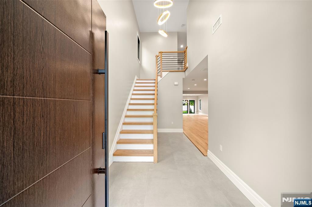 12 Spruce Street - Photo 2