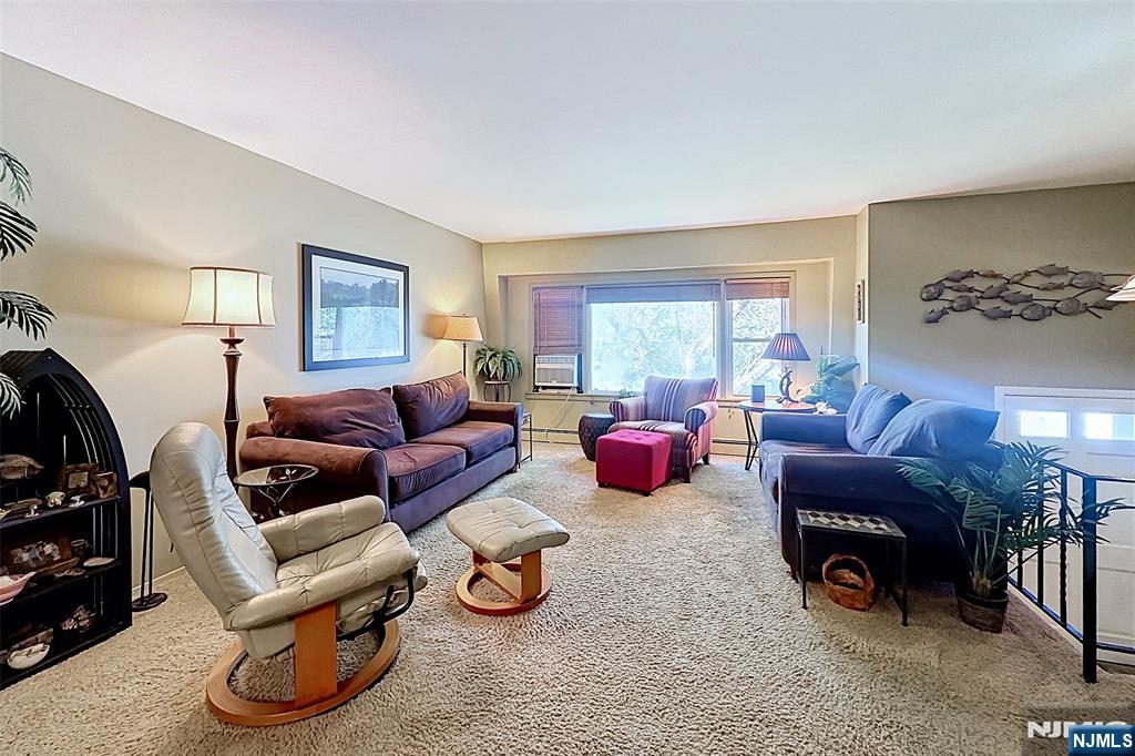 9 Barton Lane - Photo 2