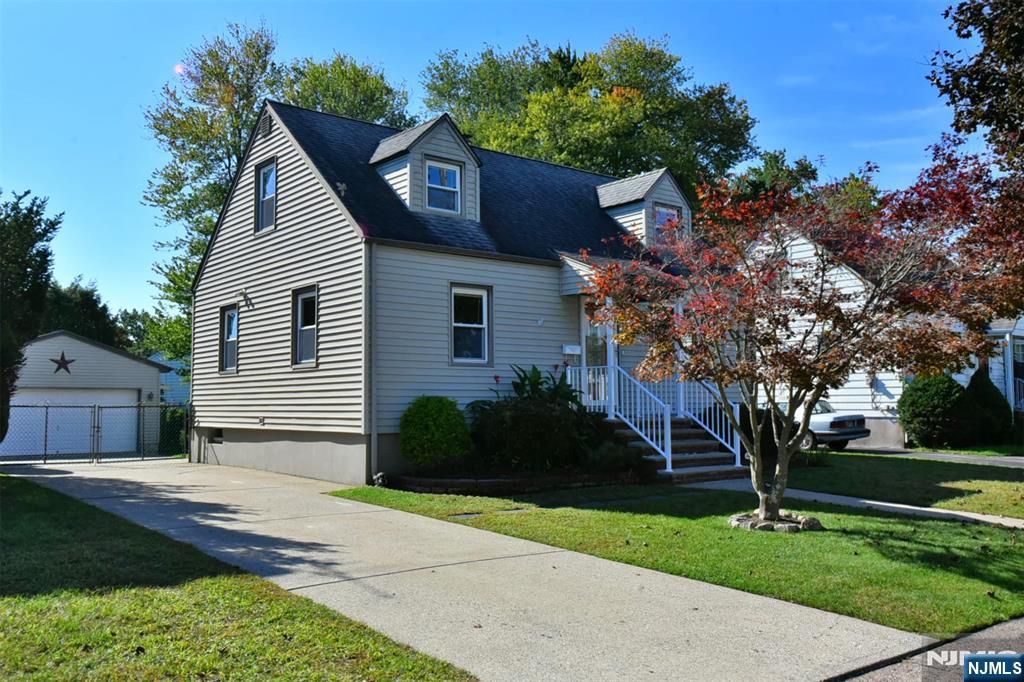 39-02 Jasper Road - Photo 1