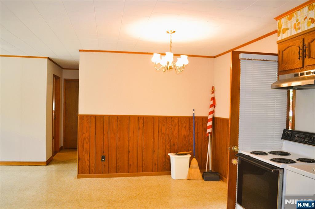 11 Woods Road - Photo 2