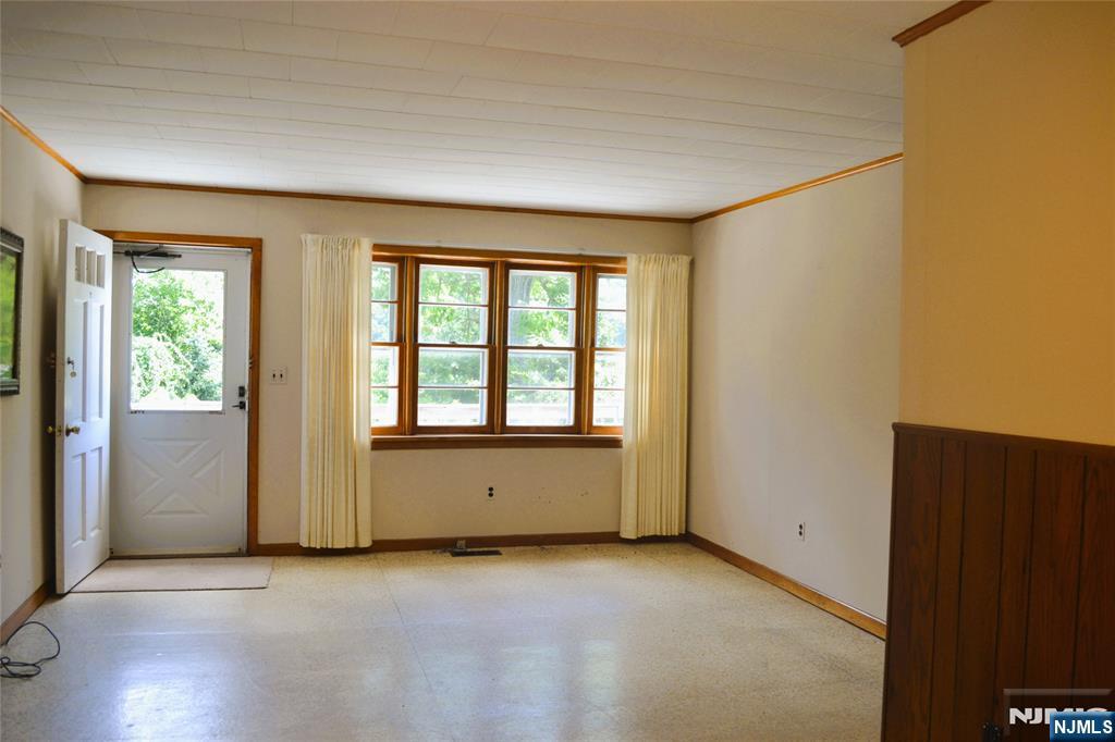 11 Woods Road - Photo 4