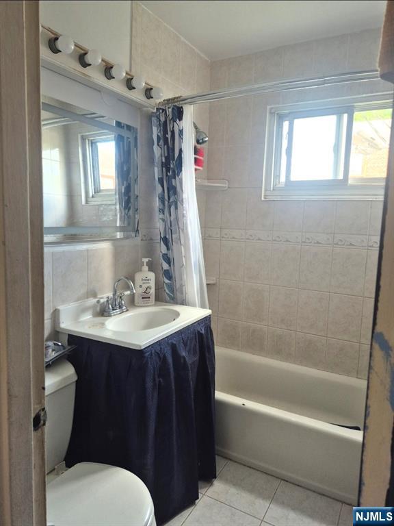 1499 Terrace Circle 4 - Photo 5