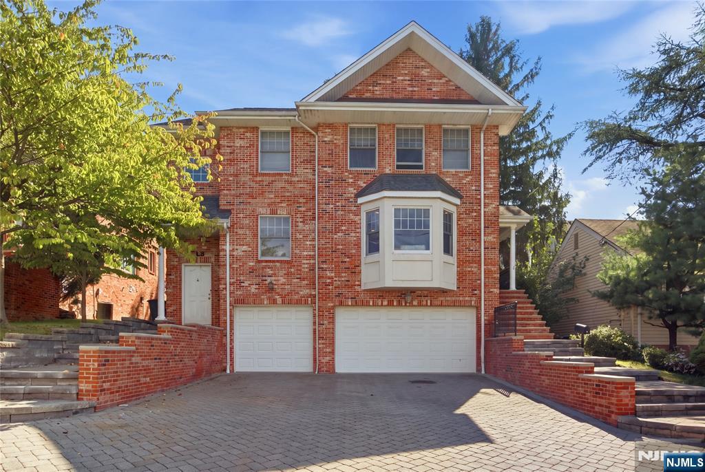538 4th Street - Photo 1