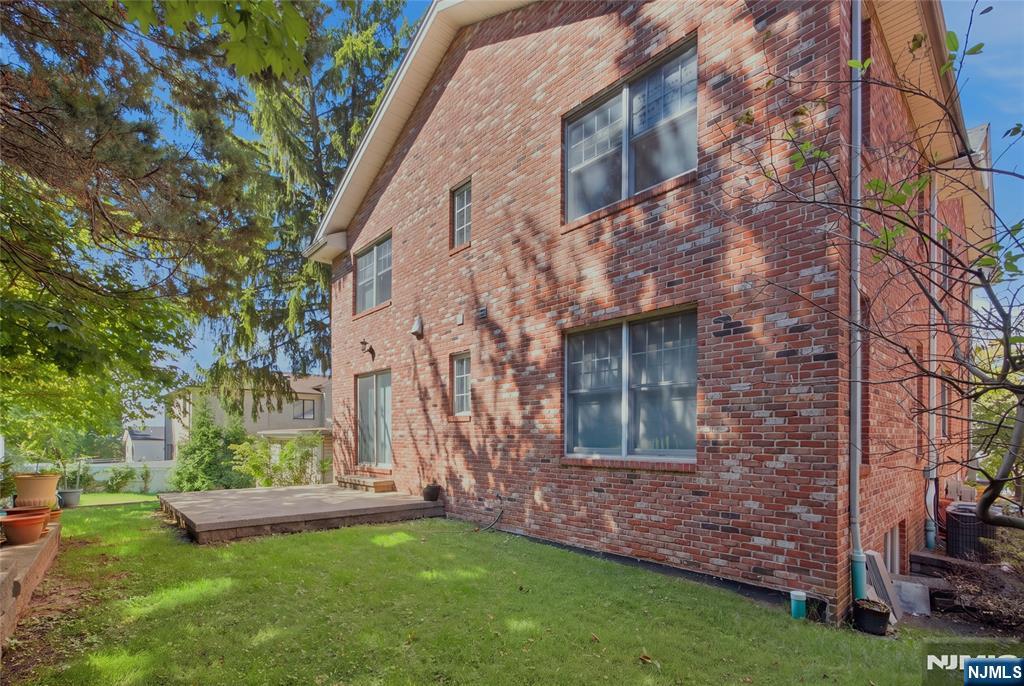 538 4th Street - Photo 2