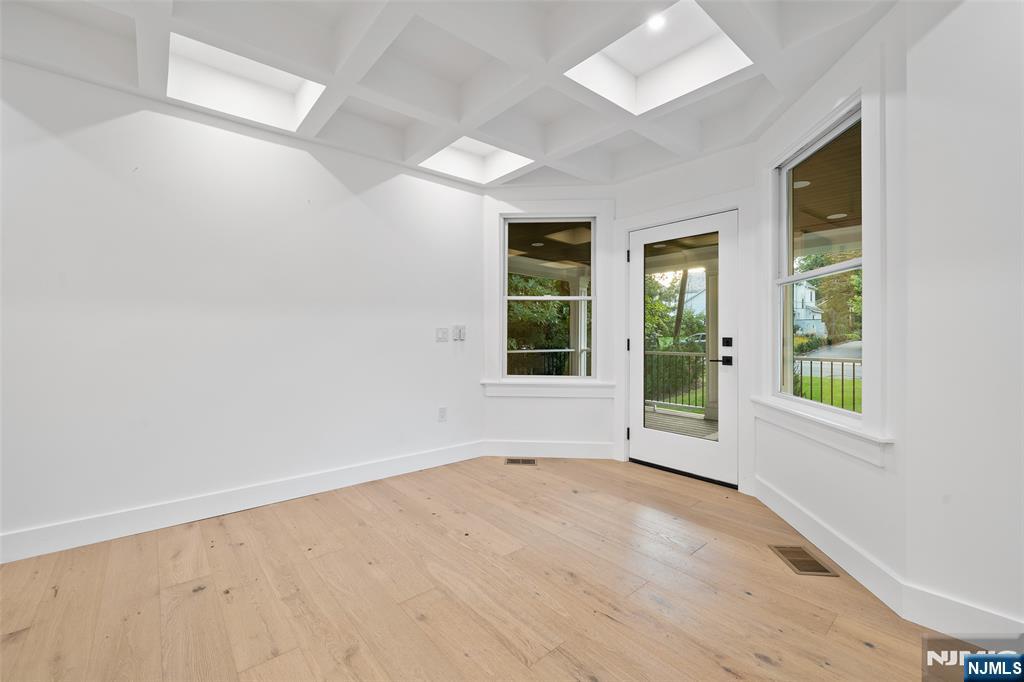 517 Park Street — photo 6