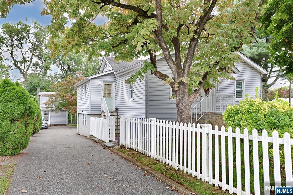 15 Crescent Avenue - Photo 3