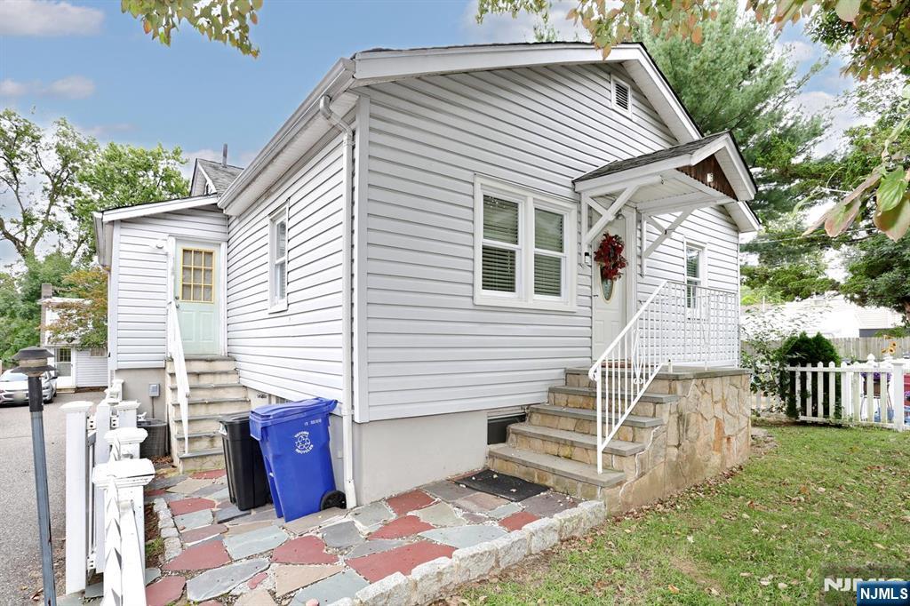15 Crescent Avenue - Photo 4