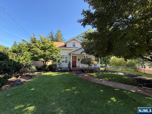 172 Godwin Avenue - Photo 1