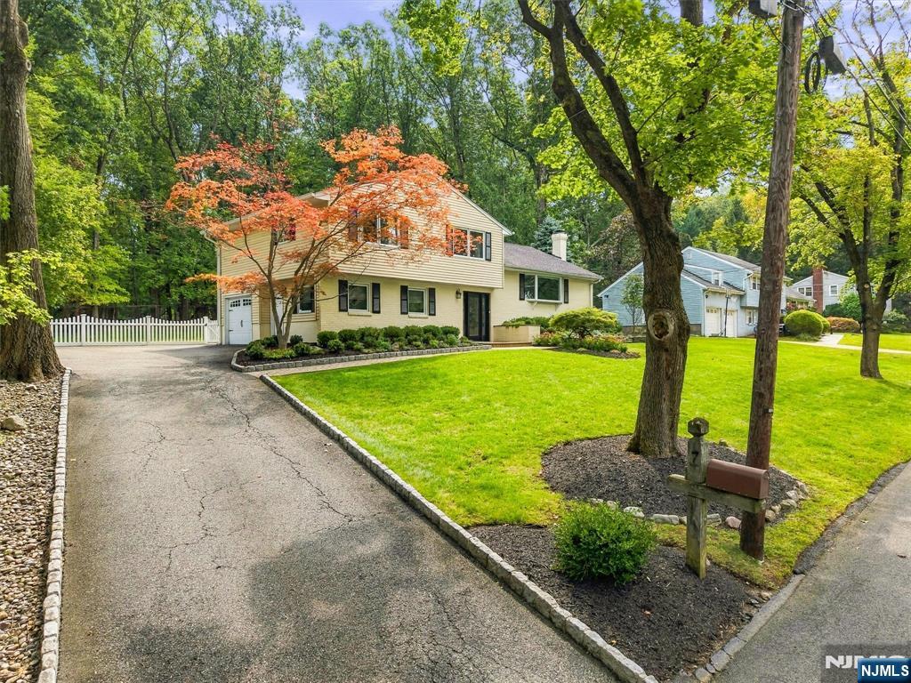 7 Ravine Drive - Photo 2