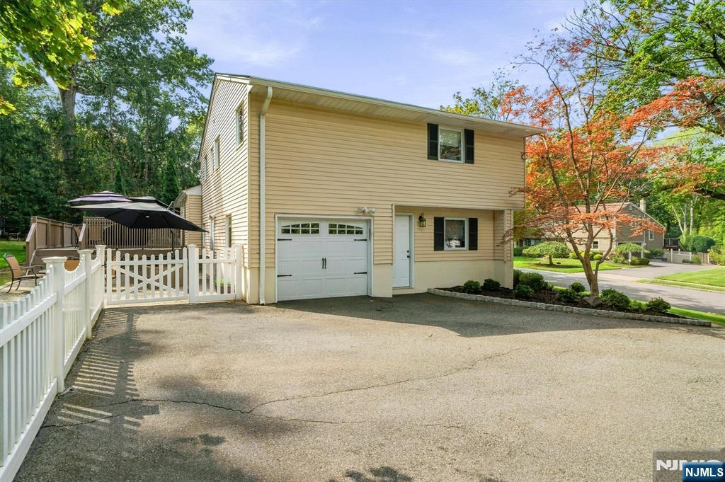 7 Ravine Drive - Photo 4