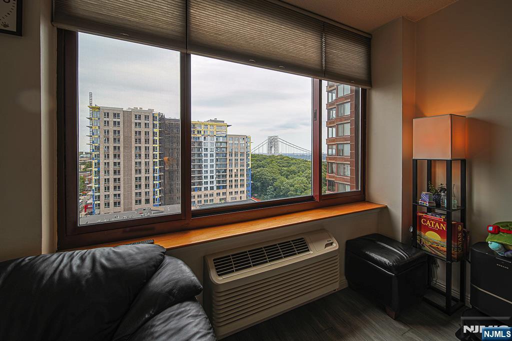 Photo 4 of Condo for sale at 100 Old Palisade Rd #2314, Fort Lee, NJ 07024 | MLS# 26035600 | Listing updated on 2026-09-19