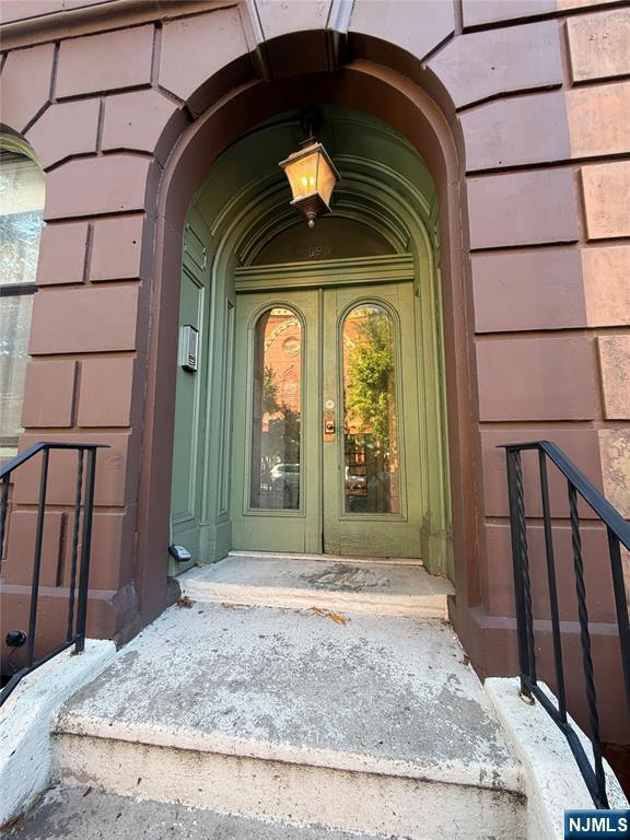 595 Jersey Avenue 1 - Photo 1