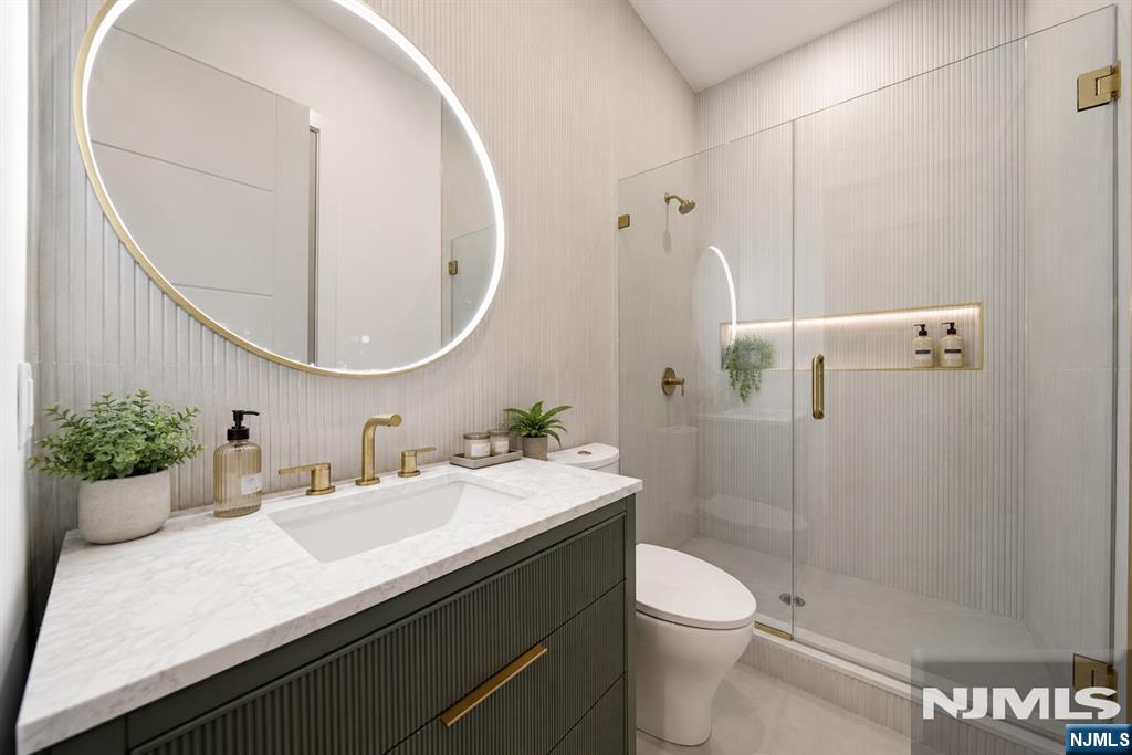 64 Prescott Street — photo 21
