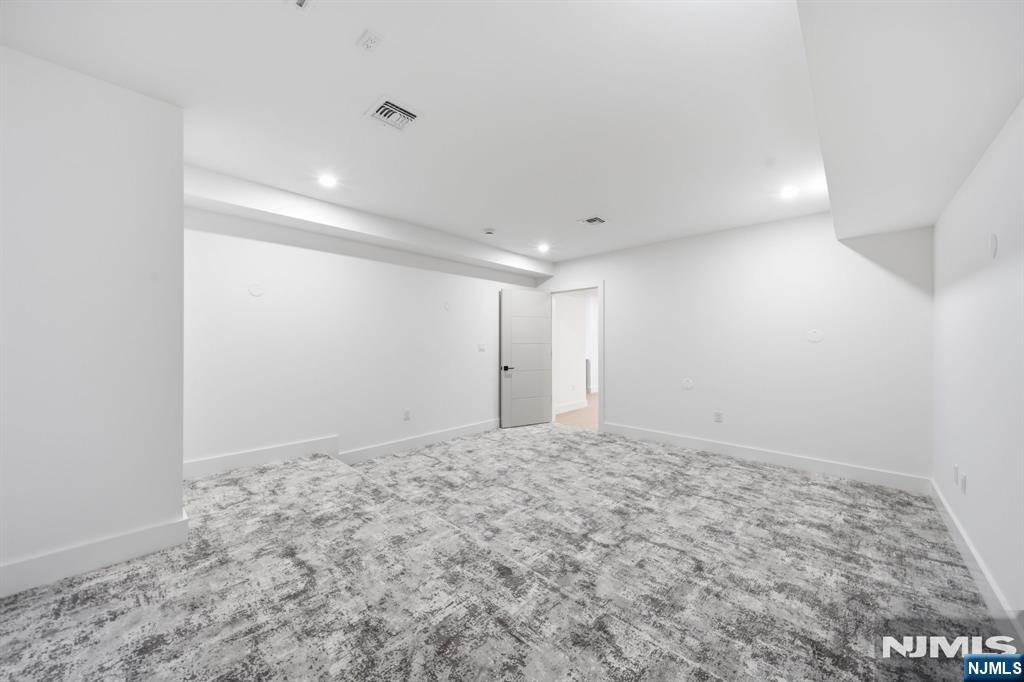 64 Prescott Street — photo 40