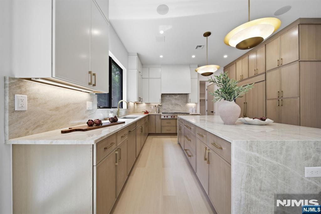 64 Prescott Street — photo 7