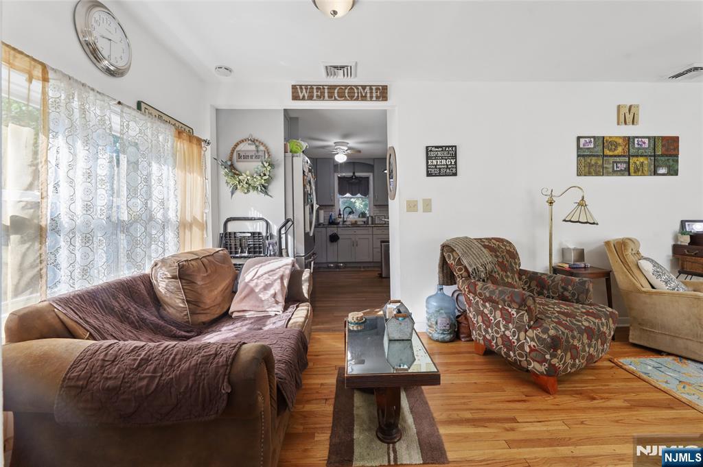 341 Skyline Drive - Photo 5