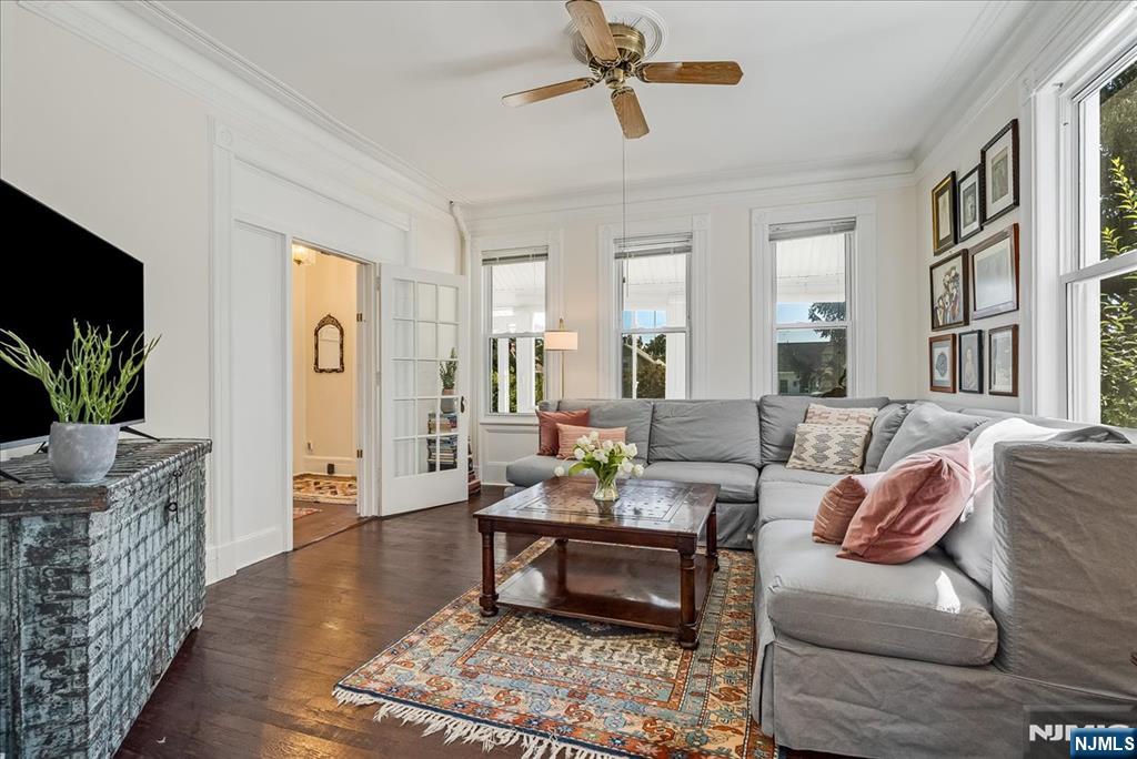 22 Forest Street - Photo 3