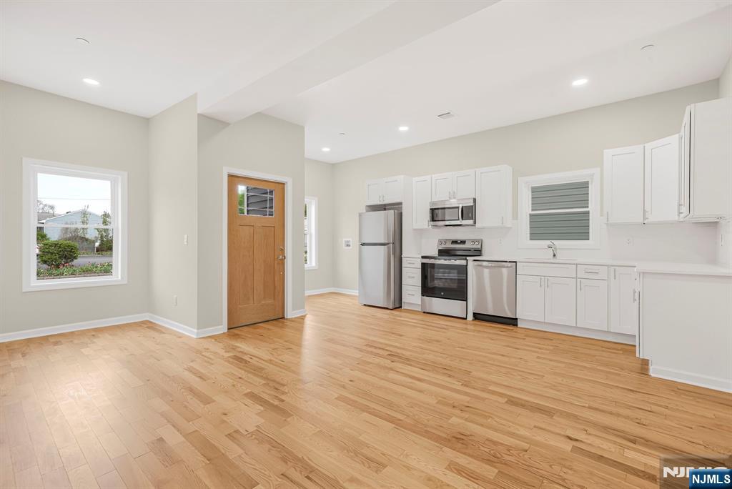 532 Ringwood Avenue A - Photo 1