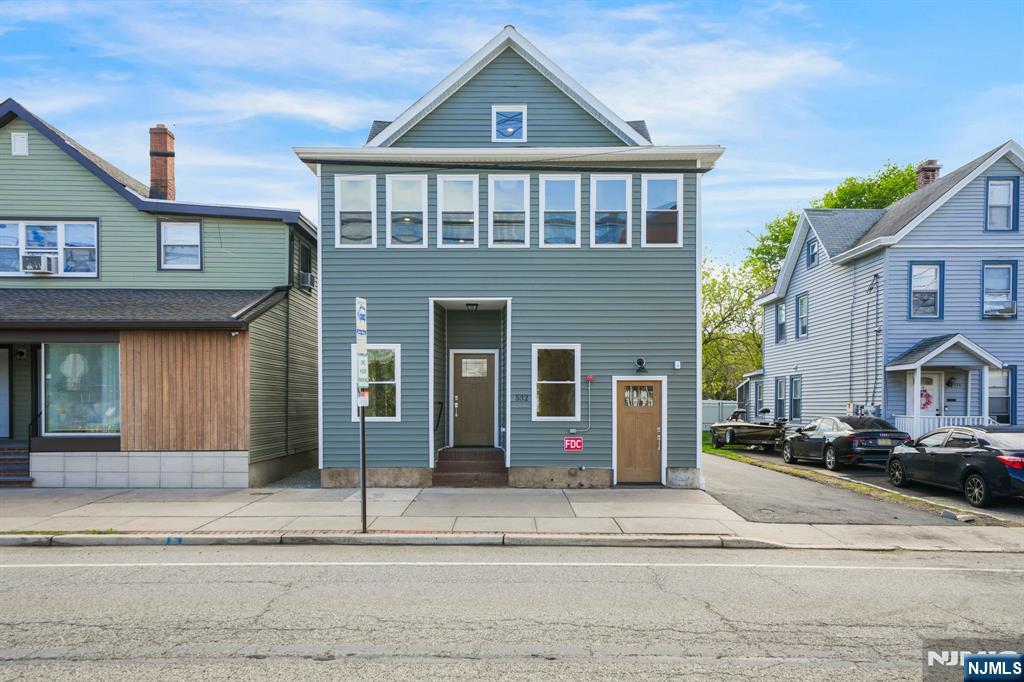 532 Ringwood Avenue A - Photo 2