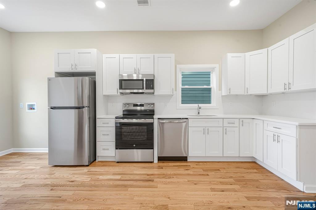 532 Ringwood Avenue A - Photo 5