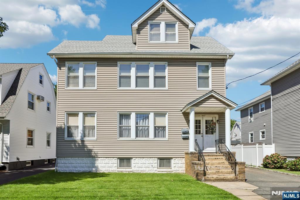 803 Devon Street - Photo 1