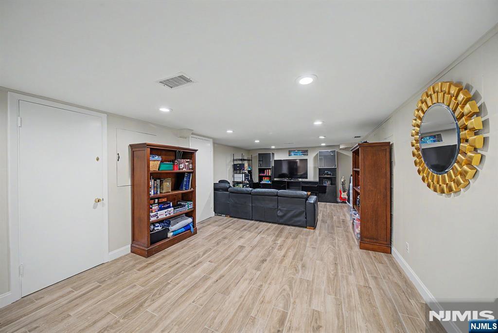 22 Birchwood Place — photo 35