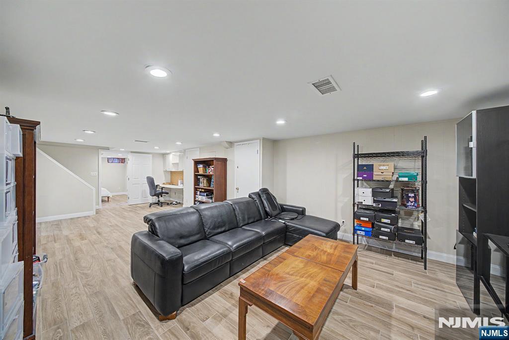 22 Birchwood Place — photo 36