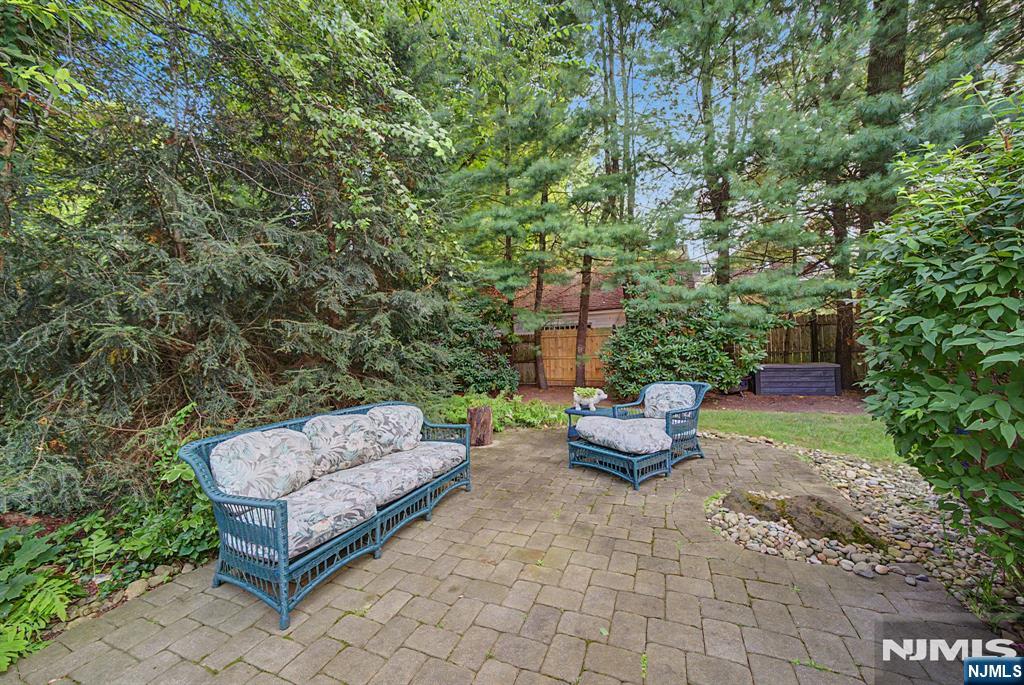 22 Birchwood Place — photo 41