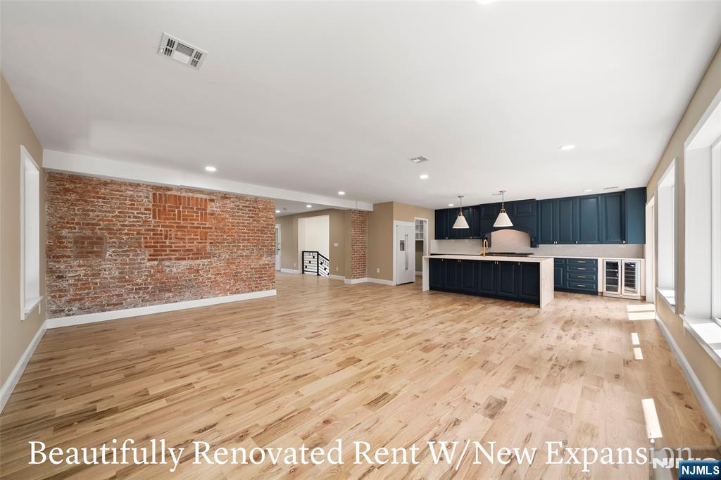 572 Ridgeland Terrace - Photo 1