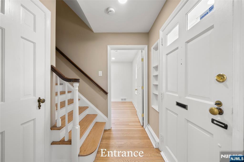 572 Ridgeland Terrace - Photo 2