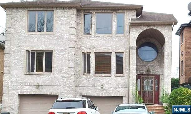 460 Highland Avenue - Photo 1