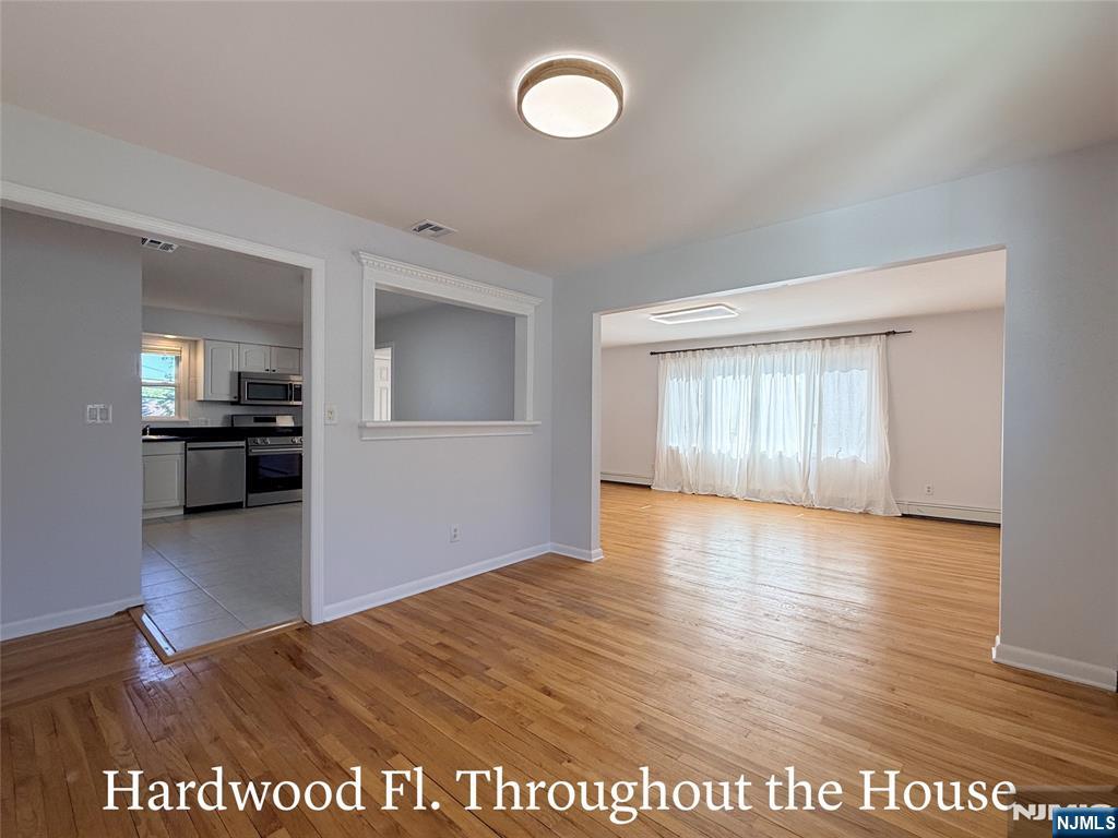 217 Rockland Avenue - Photo 4
