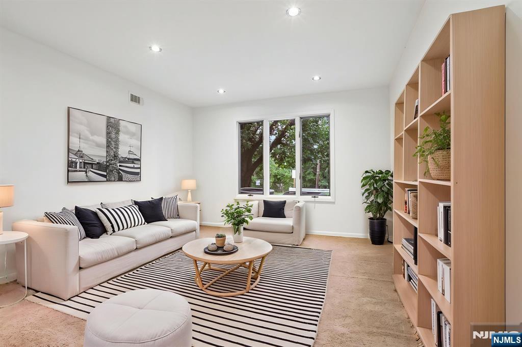 5 Jefferson Street 1 - Photo 1