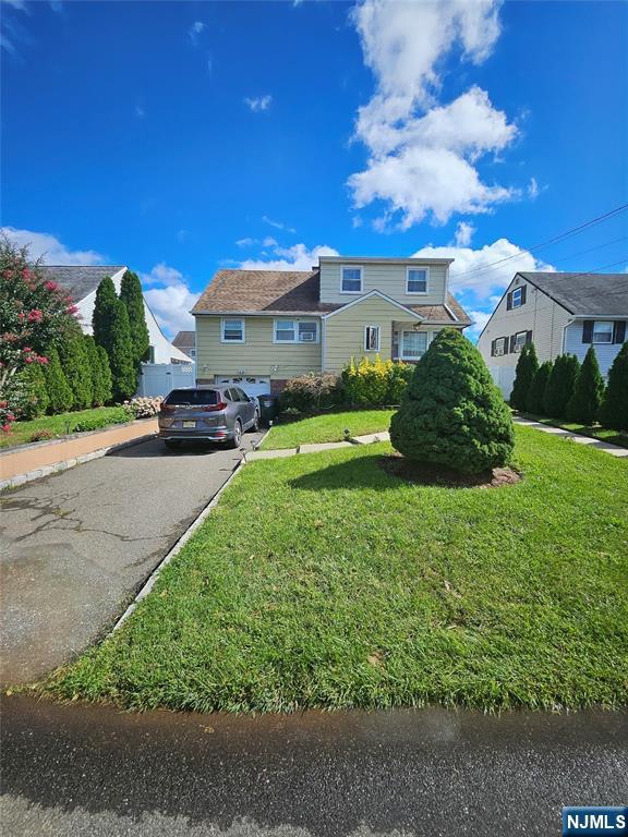 136 Isabelle Street - Photo 1