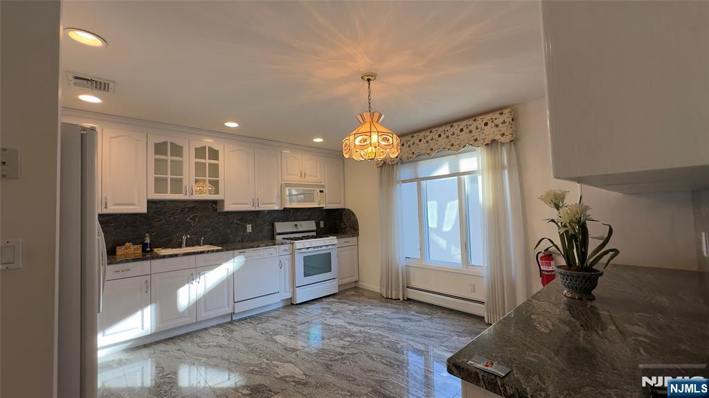 1604 John Street 1 - Photo 3
