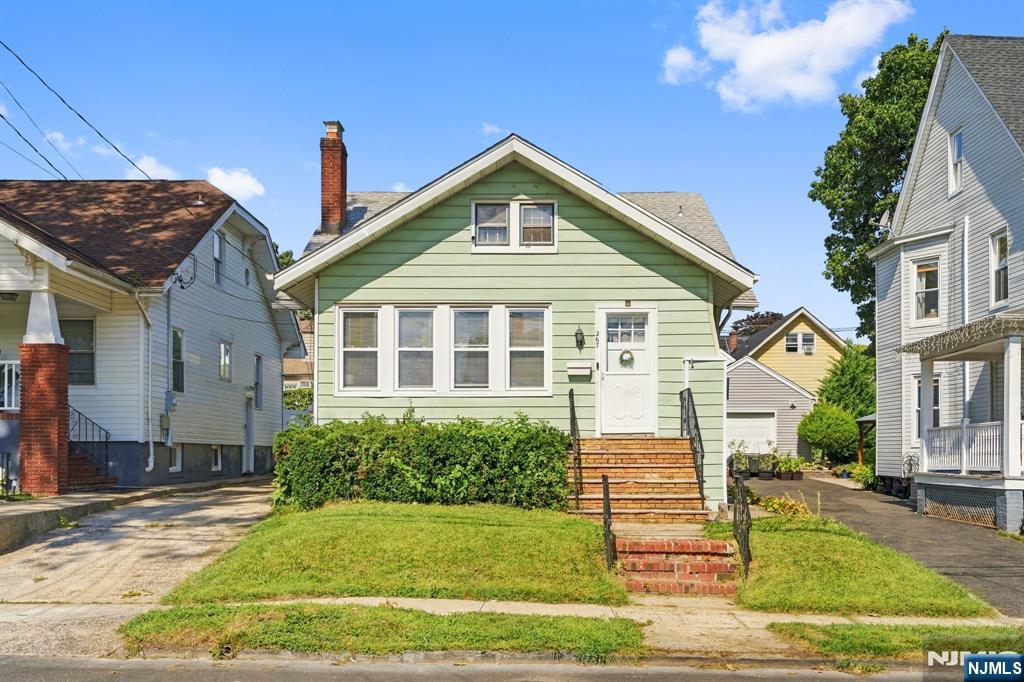 267 Argyle Place - Photo 1