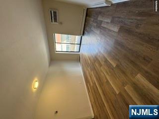 30 2nd Street 405 - Photo 5