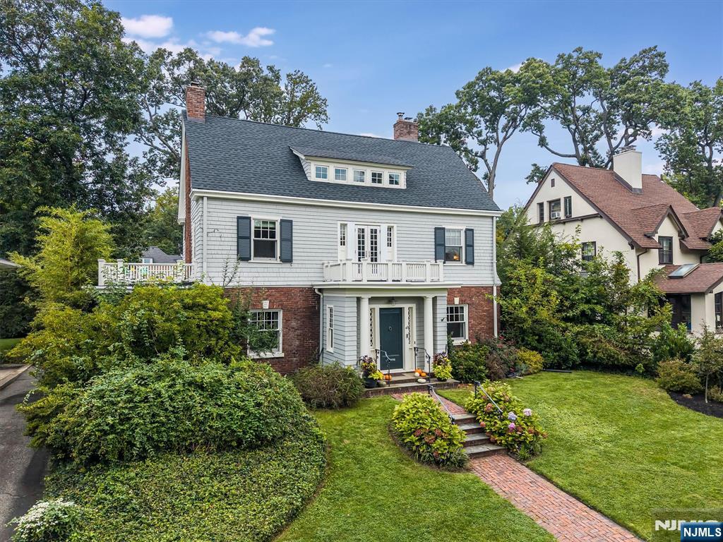 42 Hamilton Road - Photo 2