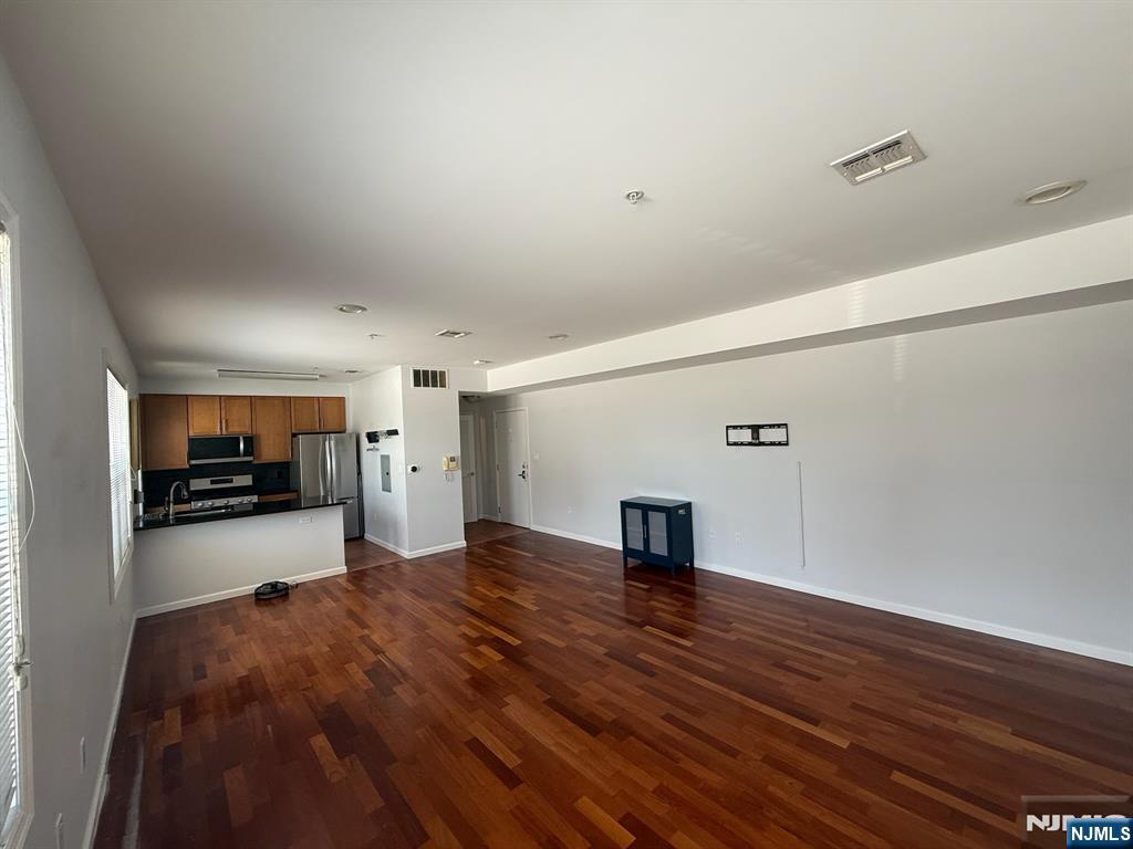 515 30th Street 202 - Photo 2