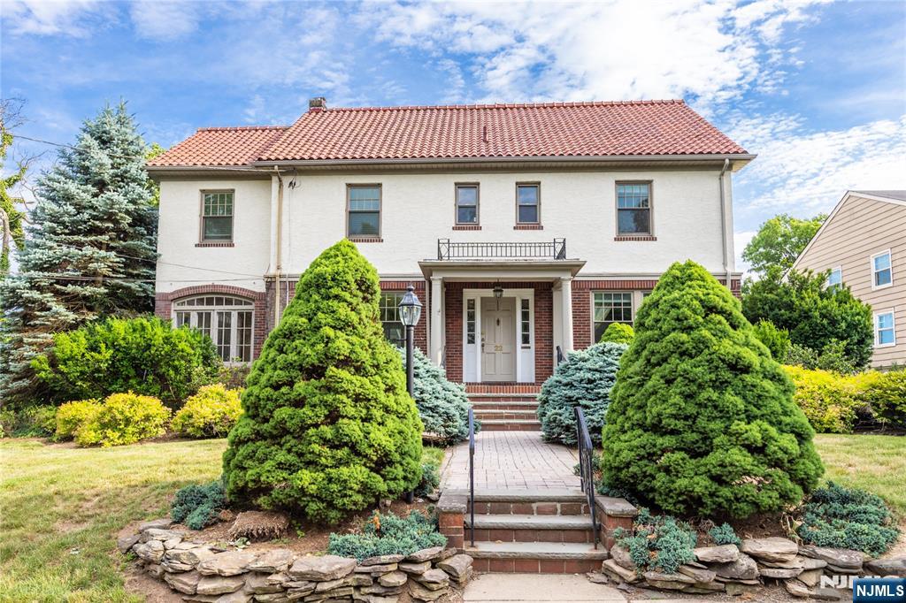 22 Serafin Place - Photo 1