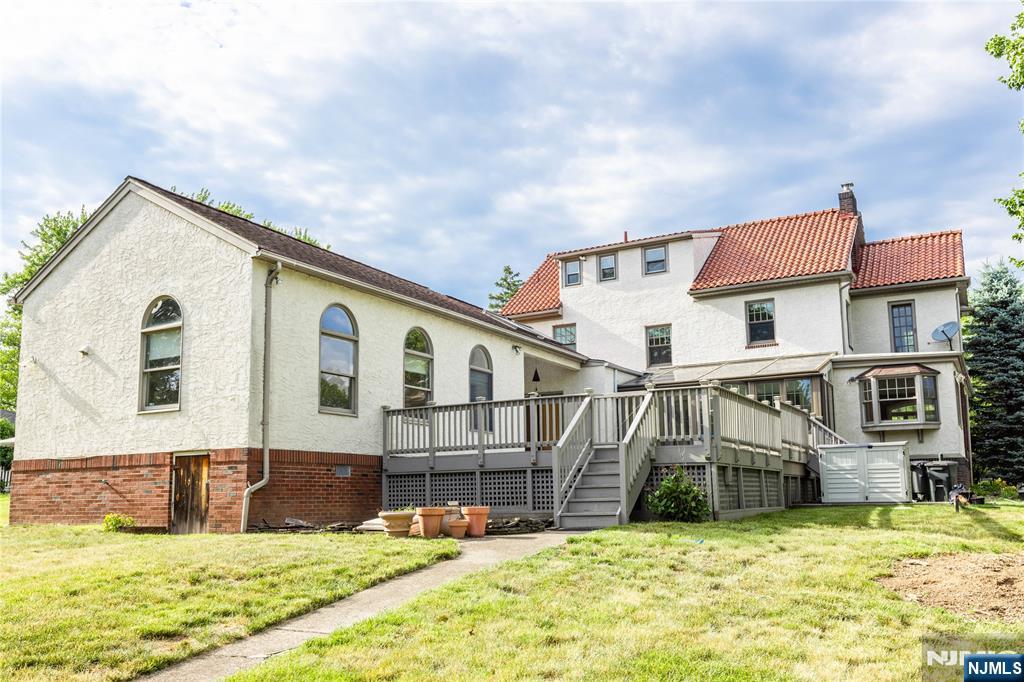 22 Serafin Place - Photo 2