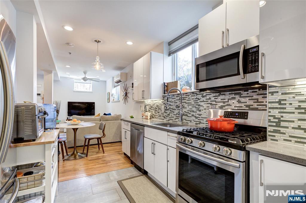 58 Giles Avenue 2 - Photo 5