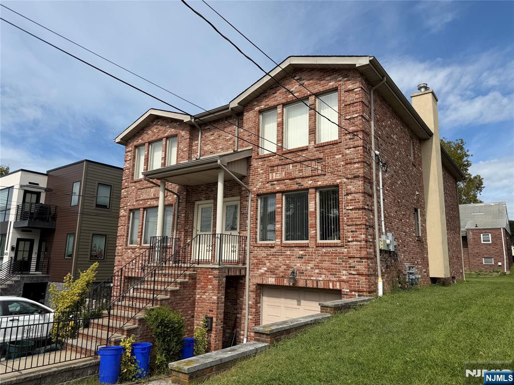 843 Pleasantview Terrace 2 - Photo 2