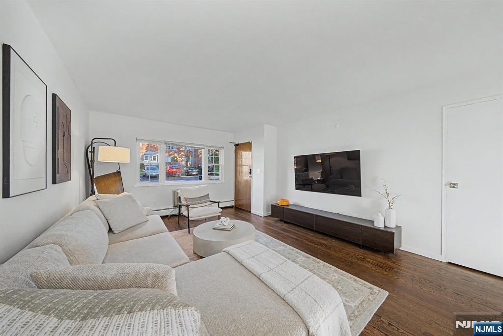 39 Wedgewood Drive 111 - Photo 3