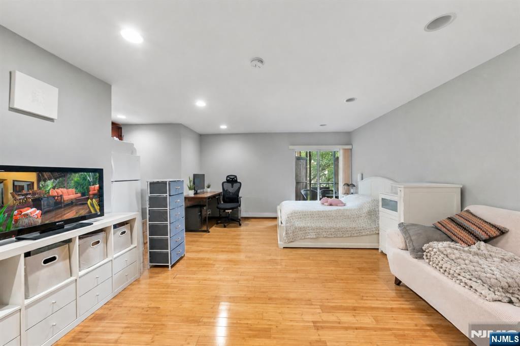 1111 River Road G16 - Photo 4