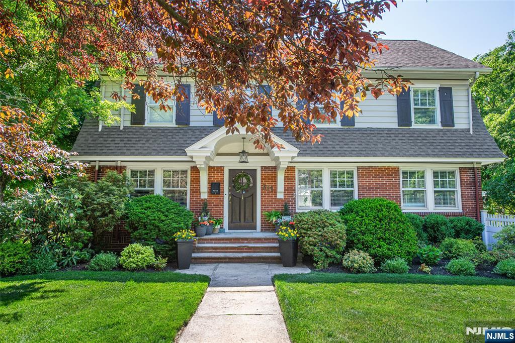 331 Grove Street - Photo 1
