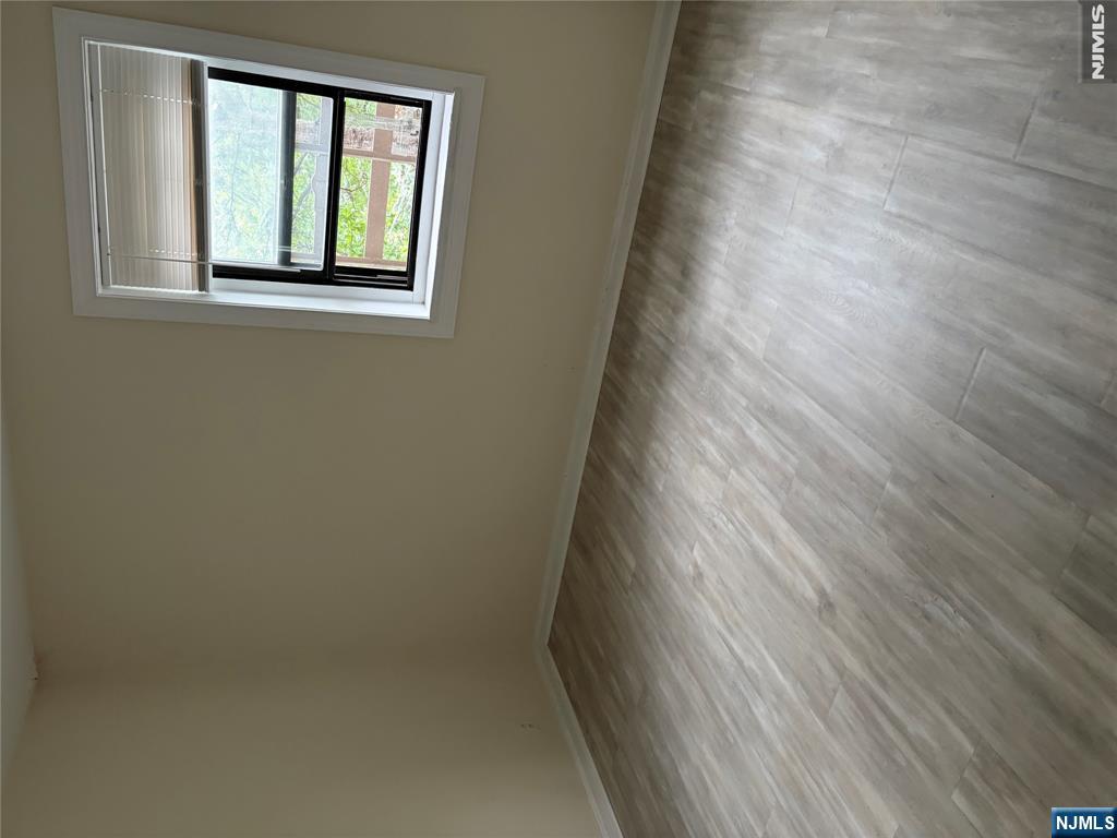 2339 Hudson Terrace D7 - Photo 3