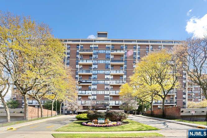 2 Horizon Road 404 - Photo 2