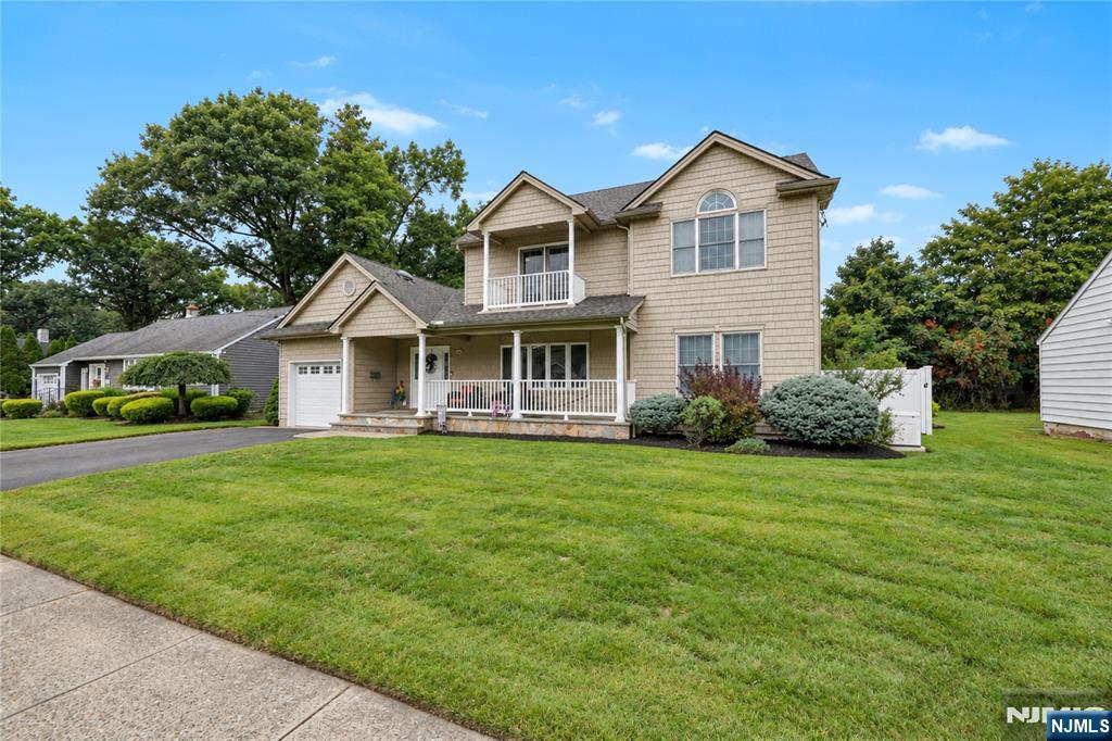 630 Fermery Drive - Photo 3